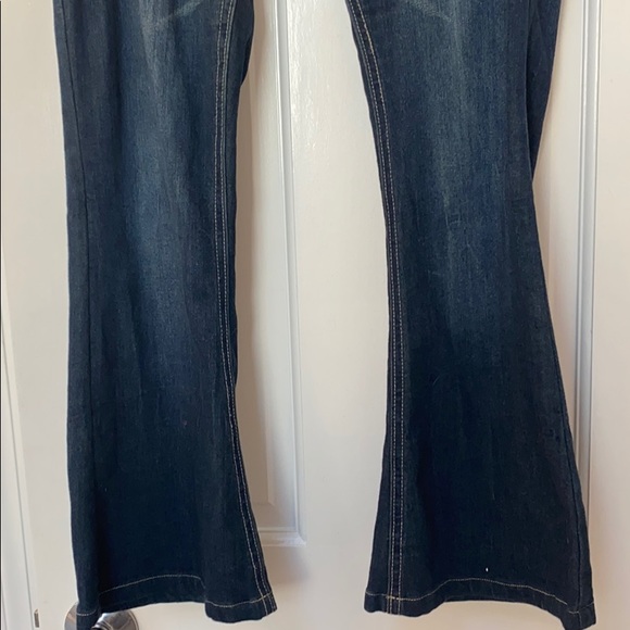 Vanilla Star Jeans - Picture 3 of 3